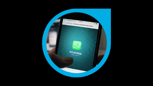 Móvil con WhatsApp Business